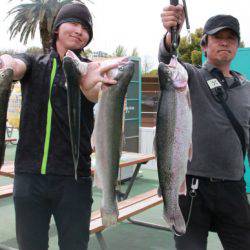 としまえんフィッシングエリア 釣果