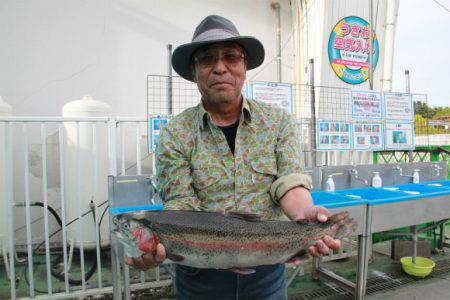 としまえんフィッシングエリア 釣果