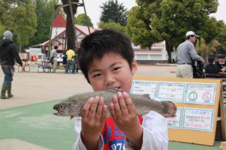 としまえんフィッシングエリア 釣果