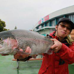 としまえんフィッシングエリア 釣果