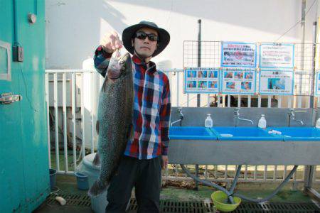 としまえんフィッシングエリア 釣果