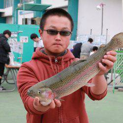 としまえんフィッシングエリア 釣果