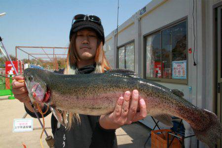 としまえんフィッシングエリア 釣果