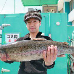 としまえんフィッシングエリア 釣果