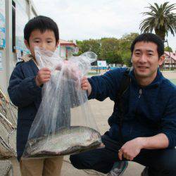 としまえんフィッシングエリア 釣果