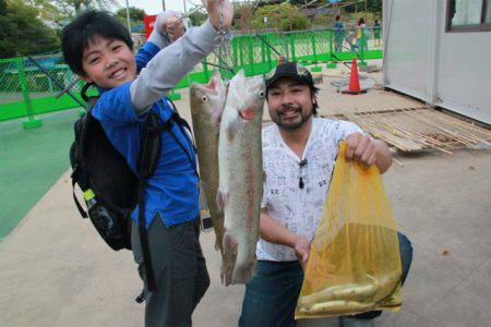としまえんフィッシングエリア 釣果
