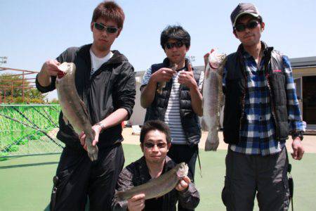 としまえんフィッシングエリア 釣果