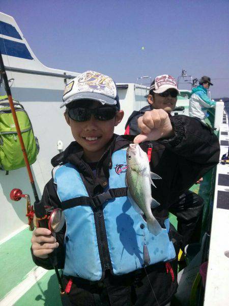 金沢八景鴨下丸 釣果