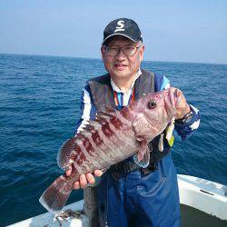 エンペラー 釣果