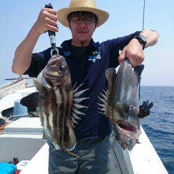 エンペラー 釣果