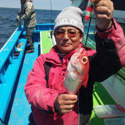 丸万釣船 釣果
