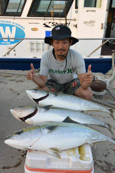 ジギング船 BLUEWATER 釣果