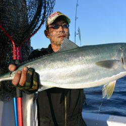 ジギング船 BLUEWATER 釣果