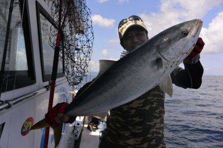 ジギング船 BLUEWATER 釣果