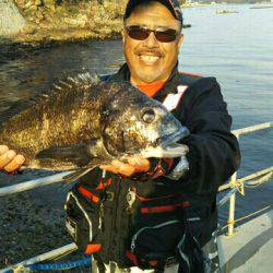 家島諸島・院下島 住栄渡船にて