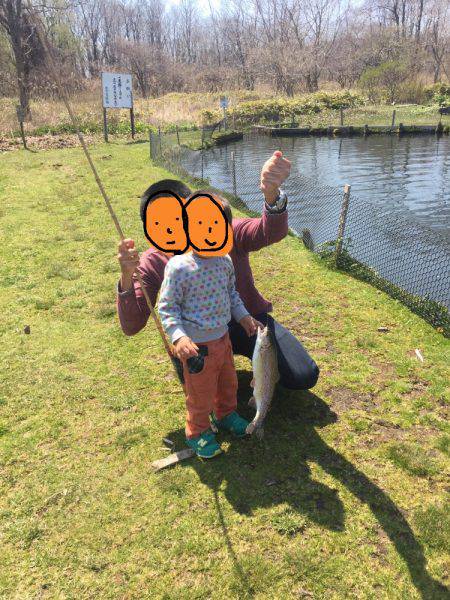 ニジマス釣り堀