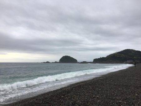 大里松原海岸 連日時化ているけど、エソだけは裏切らない