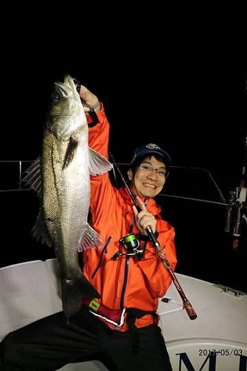 フルコンタクト 釣果