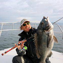 フルコンタクト 釣果