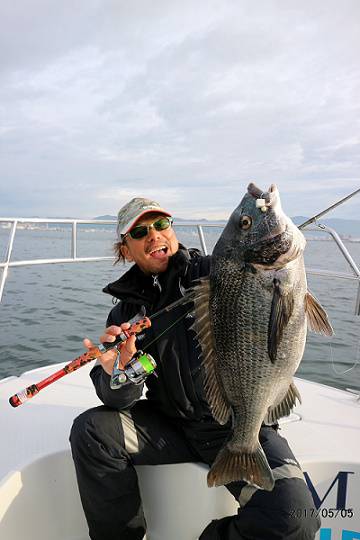 フルコンタクト 釣果