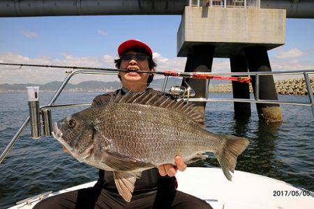 フルコンタクト 釣果