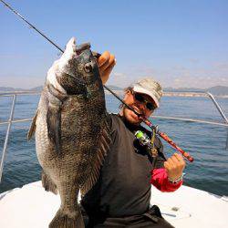 フルコンタクト 釣果