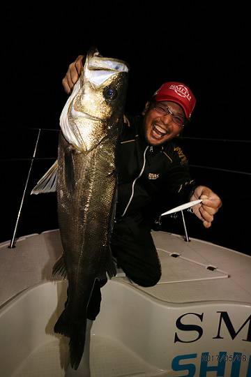 フルコンタクト 釣果