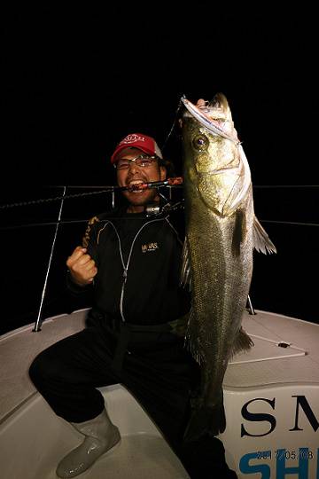 フルコンタクト 釣果