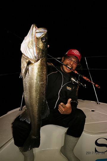 フルコンタクト 釣果