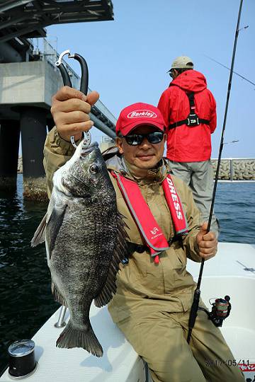 フルコンタクト 釣果