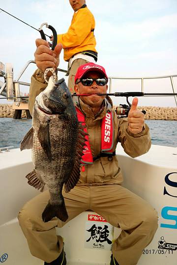 フルコンタクト 釣果