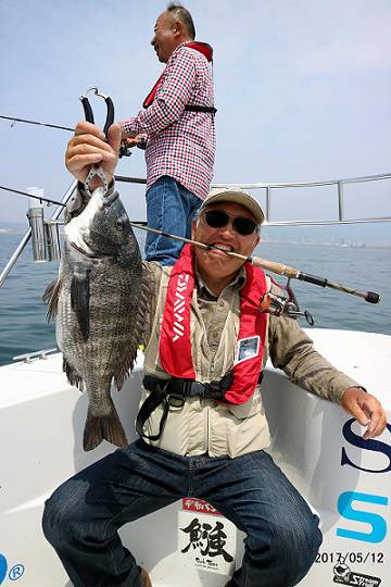 フルコンタクト 釣果