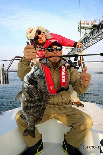 フルコンタクト 釣果