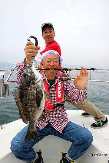 フルコンタクト 釣果