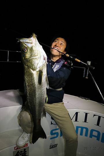 フルコンタクト 釣果