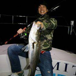 フルコンタクト 釣果