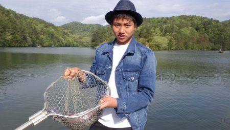 フィッシングレイクたかみや 釣果