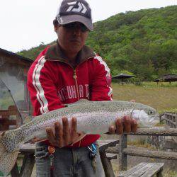 フィッシングレイクたかみや 釣果