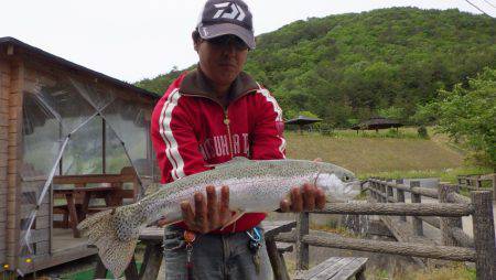 フィッシングレイクたかみや 釣果