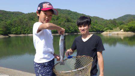 フィッシングレイクたかみや 釣果