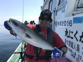 なかくに丸 釣果