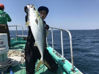 なかくに丸 釣果
