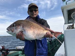 なかくに丸 釣果