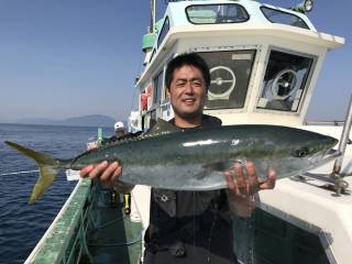 なかくに丸 釣果