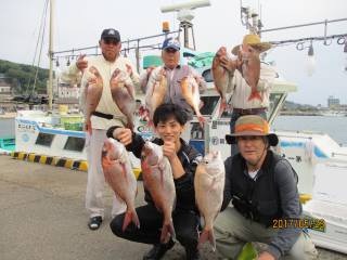 なかくに丸 釣果