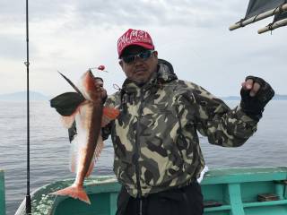 なかくに丸 釣果