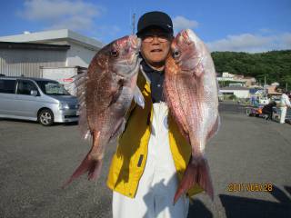 なかくに丸 釣果