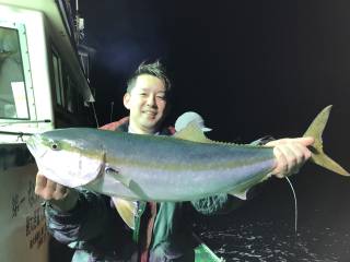 なかくに丸 釣果