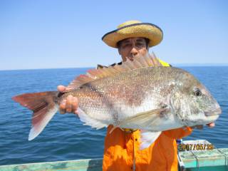 なかくに丸 釣果