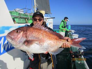 なかくに丸 釣果